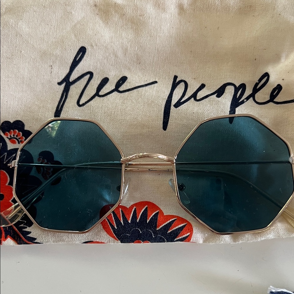 Free People Geometric Sunglasses - Gold and Dark Green